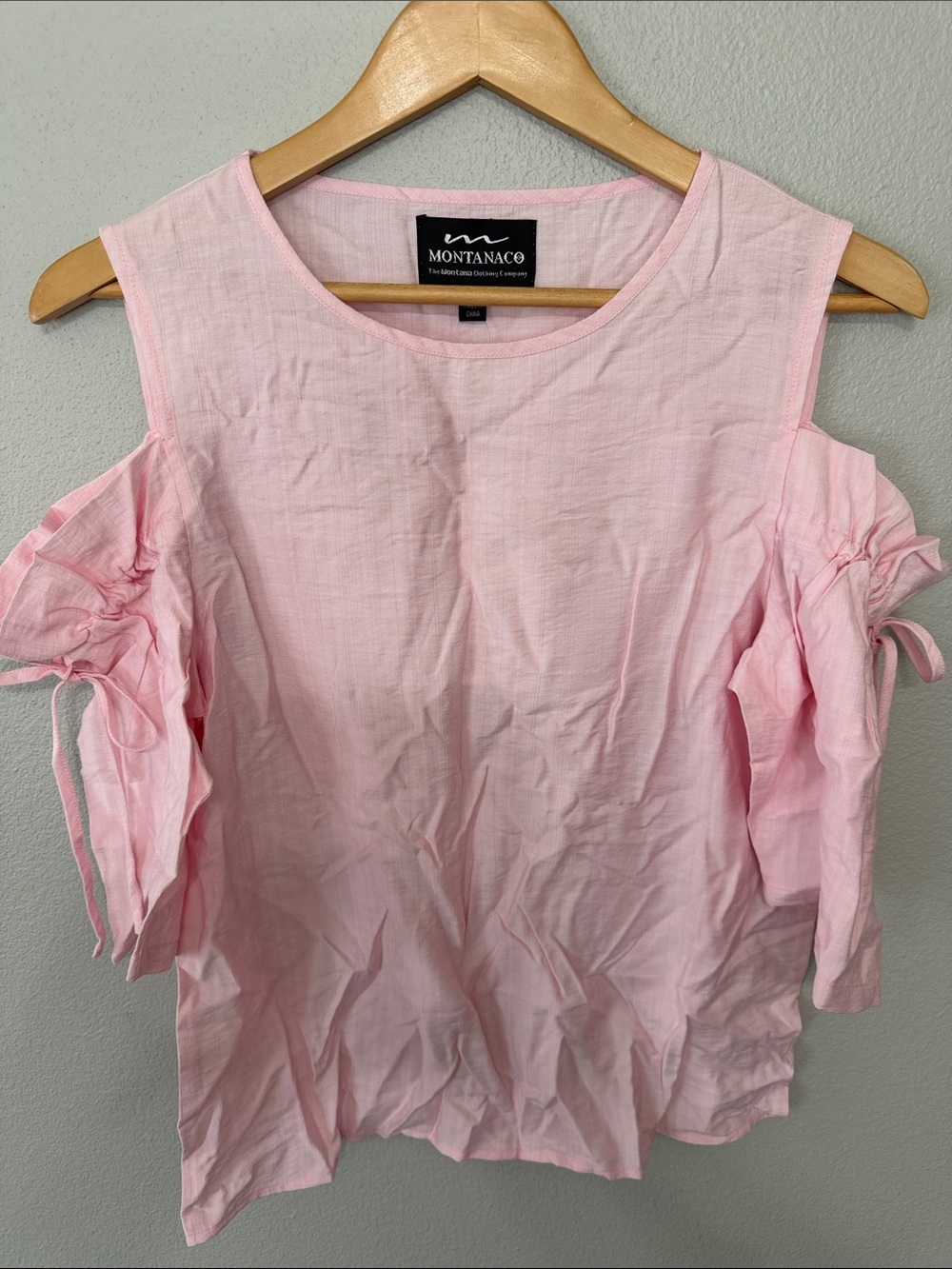 Women's Pink Cold-Shoulder Tie-Sleeve Blouse Montana Co Small Cottage Core‎